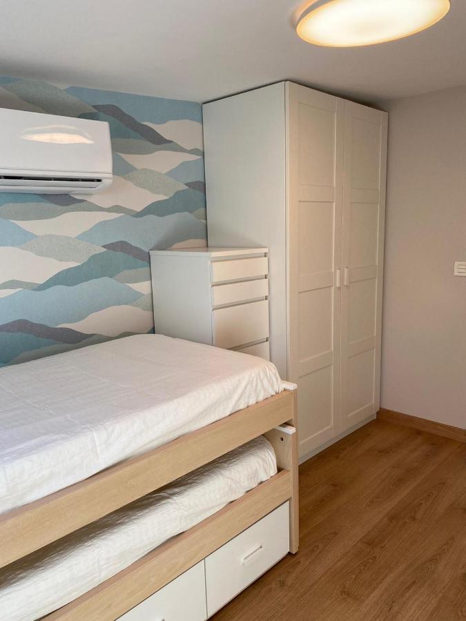 Atico 22 - Centrico, Aire Acondicionado Y Parking Apartman Pontevedra Kültér fotó